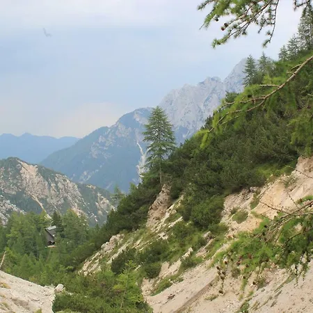 Prázdninový dům Dreilaenderblick, 150 Meter Piste Met Tafeltennis *