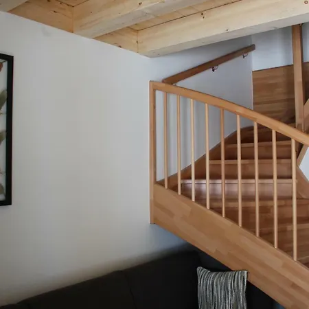 Holiday home Dreilaenderblick, Nabij Piste Met Sauna En Tafeltennis Arnoldstein