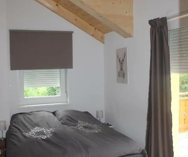 Dreilaenderblick, Sauna En Tafeltennis En 150 Meter Piste Arnoldstein