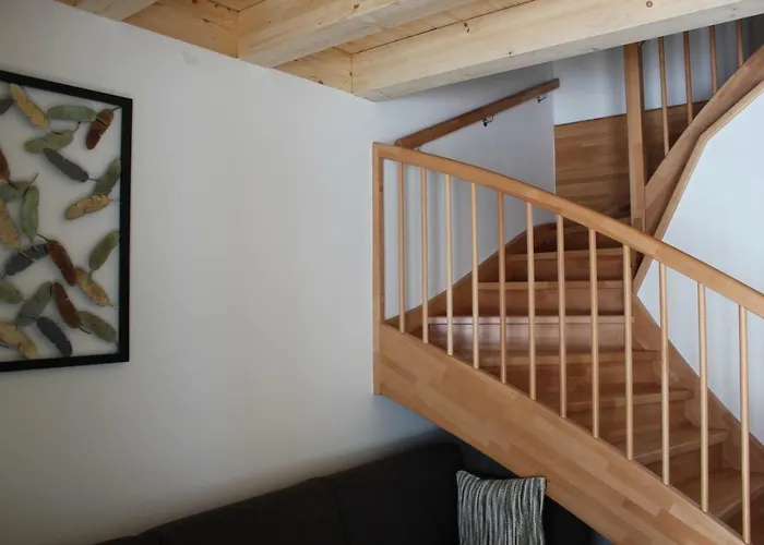 Holiday home Dreilaenderblick, Sauna En Tafeltennis En 150 Meter Piste Arnoldstein