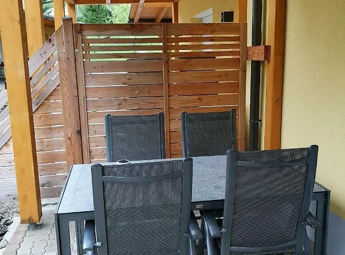 Holiday home Dreilaenderblick, Sauna En Tafeltennis En 150 Meter Piste *